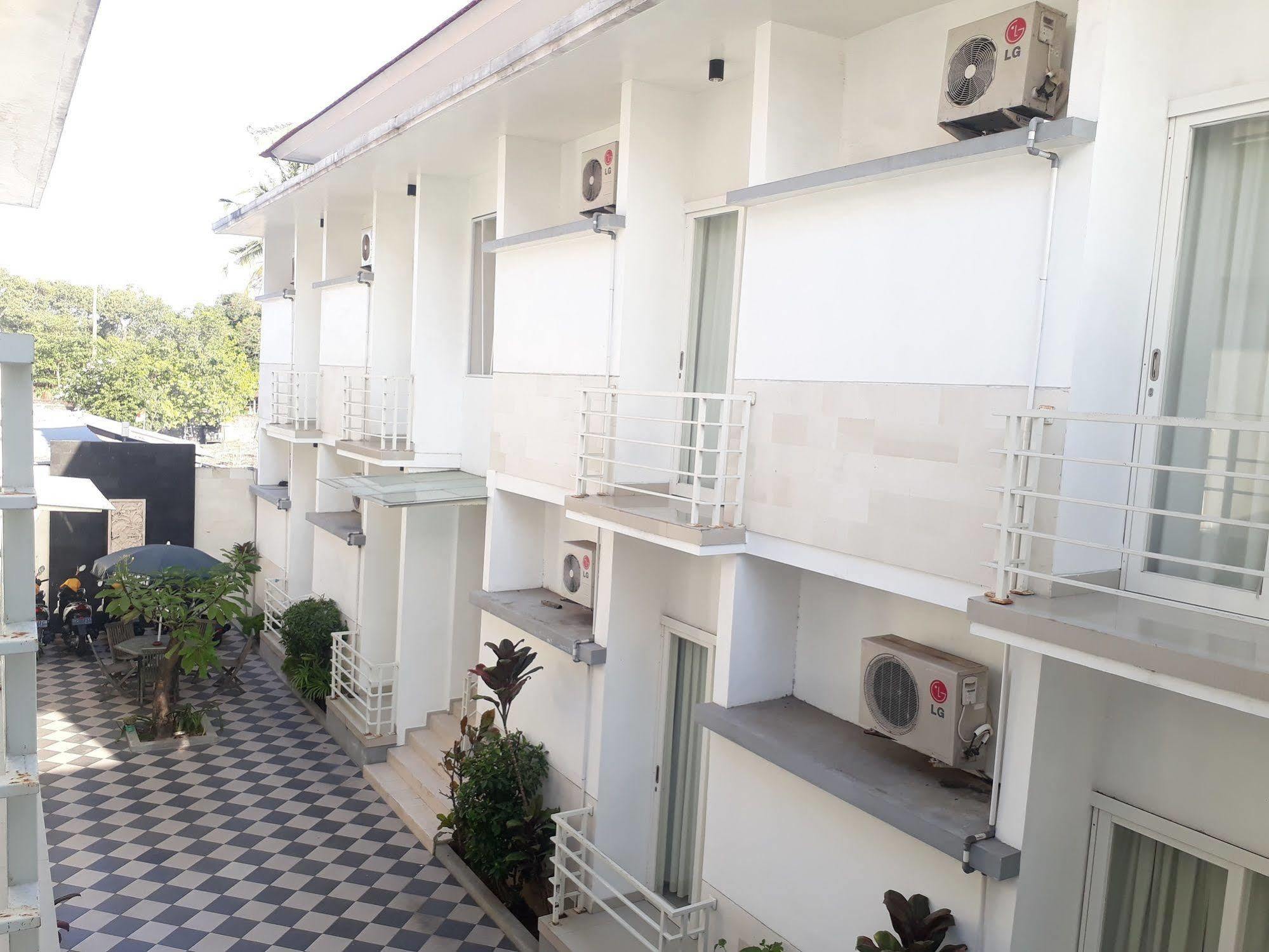 Kubu Anyar Hotel Kuta Lombok Εξωτερικό φωτογραφία